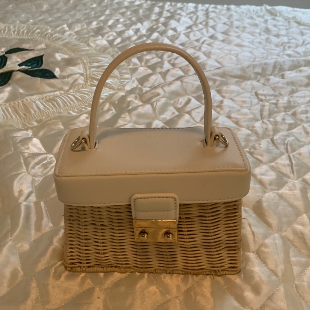 Zara white basket bag